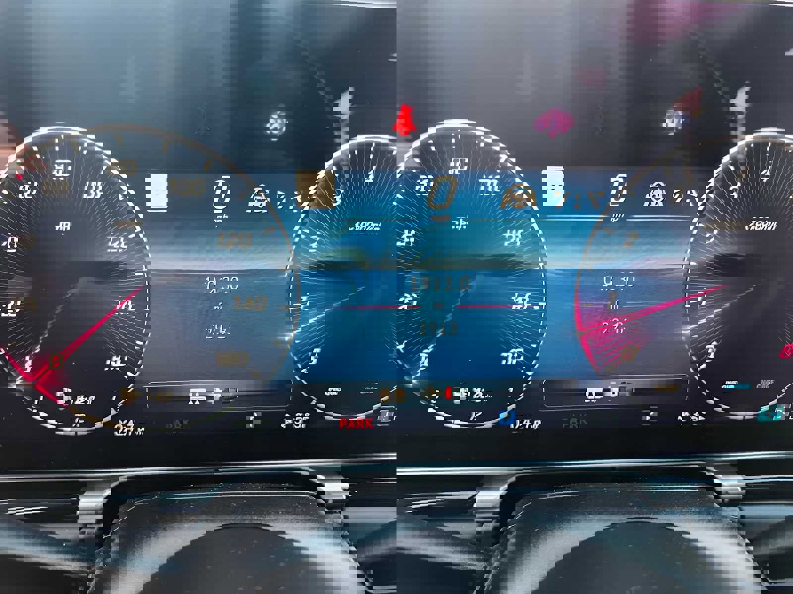 Used 2025 Mercedes-Benz Maybach S 580 4MATIC image 34