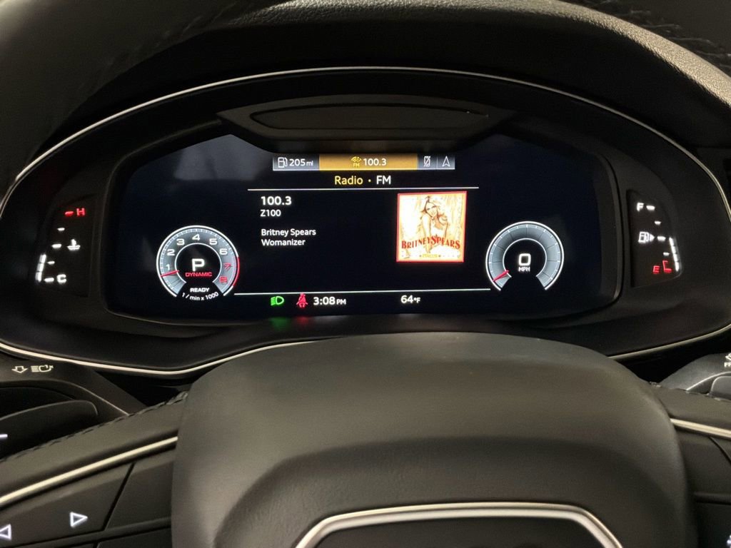 Used 2022 Audi Q8 Premium w/ Convenience Package image 15