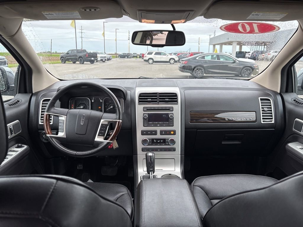 Used 2010 Lincoln MKX 2WD image 25