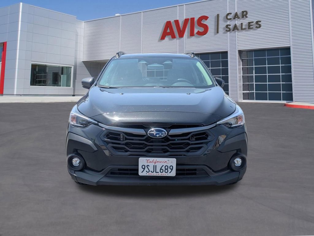 Used 2025 Subaru Crosstrek 2.0i Premium AWD/4WD image 2