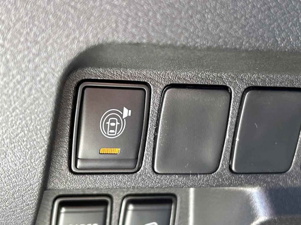 Used 2025 Nissan Frontier PRO-4X AWD/4WD image 20