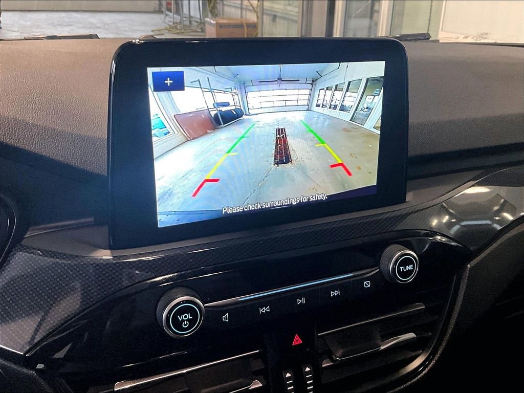 Used 2025 Ford Escape ST-Line image 19