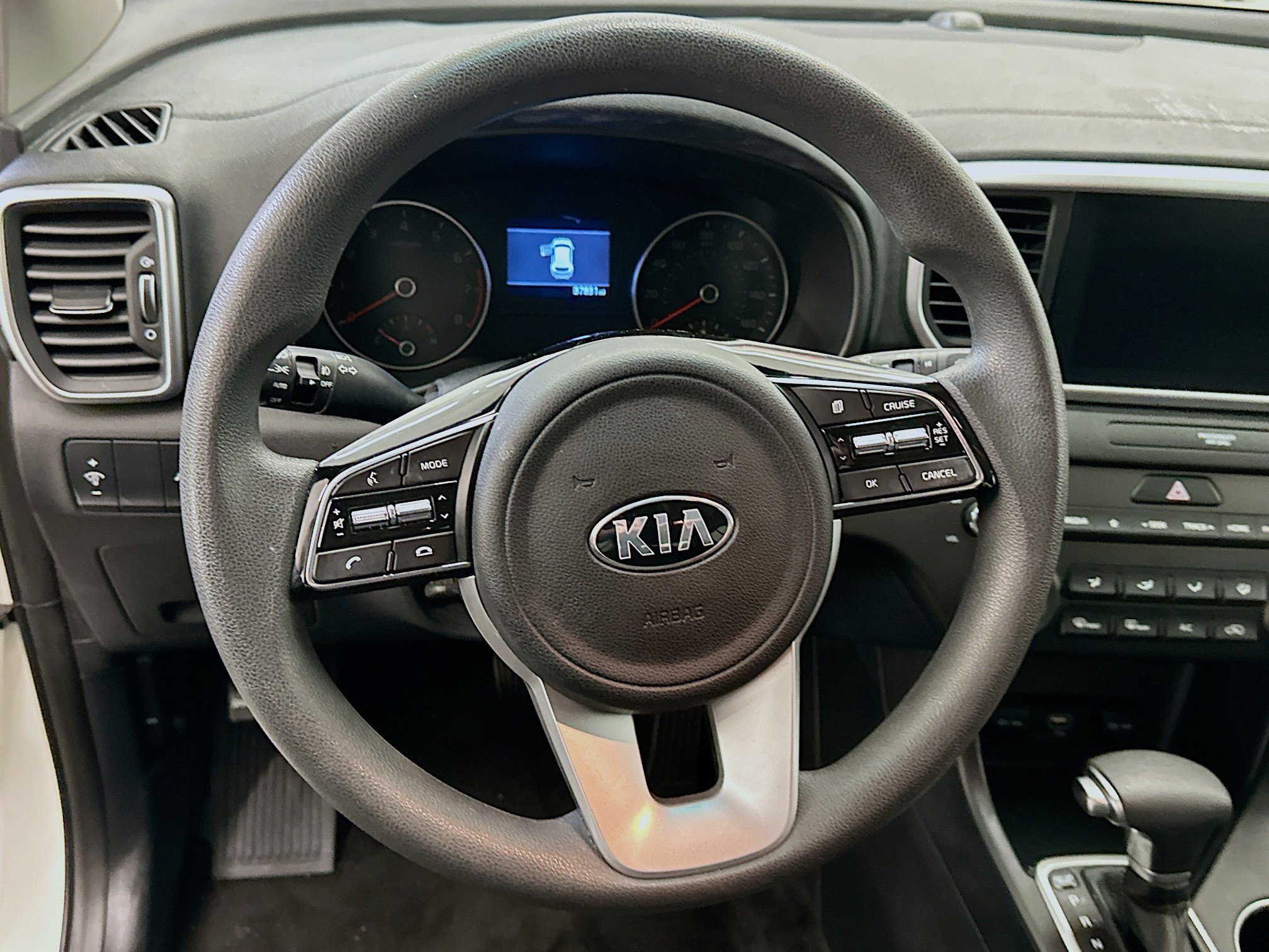 Used 2022 Kia Sportage LX image 18