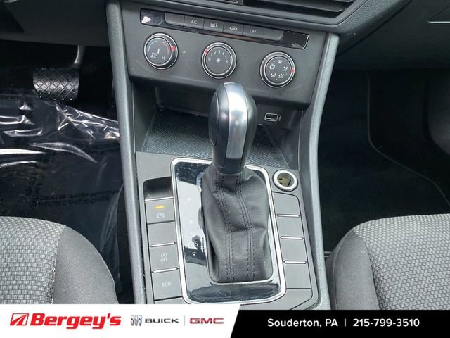 Used 2019 Volkswagen Jetta S w/ Driver Assistance Package image 18