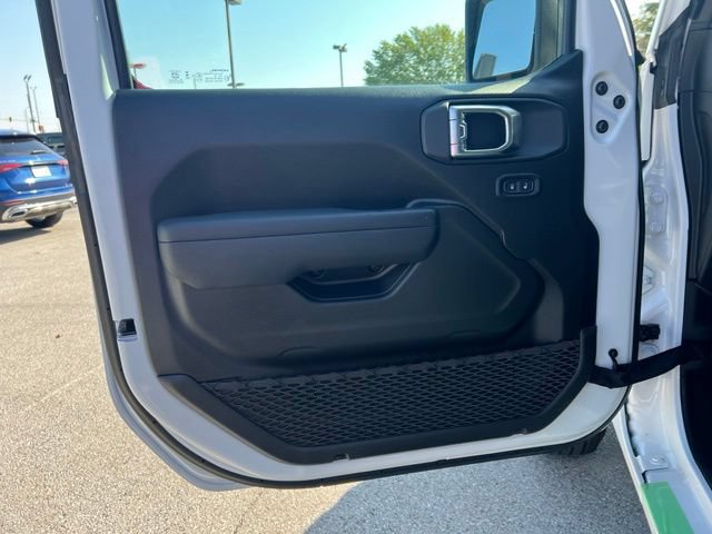 New 2026 Jeep Wrangler Sport AWD/4WD image 9