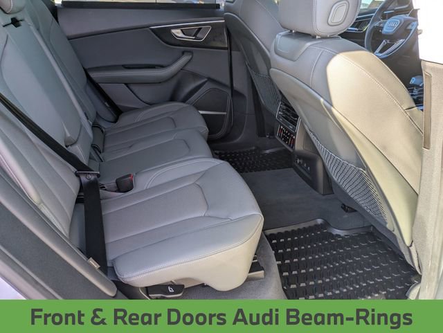 Used 2024 Audi Q8 Premium Plus image 32