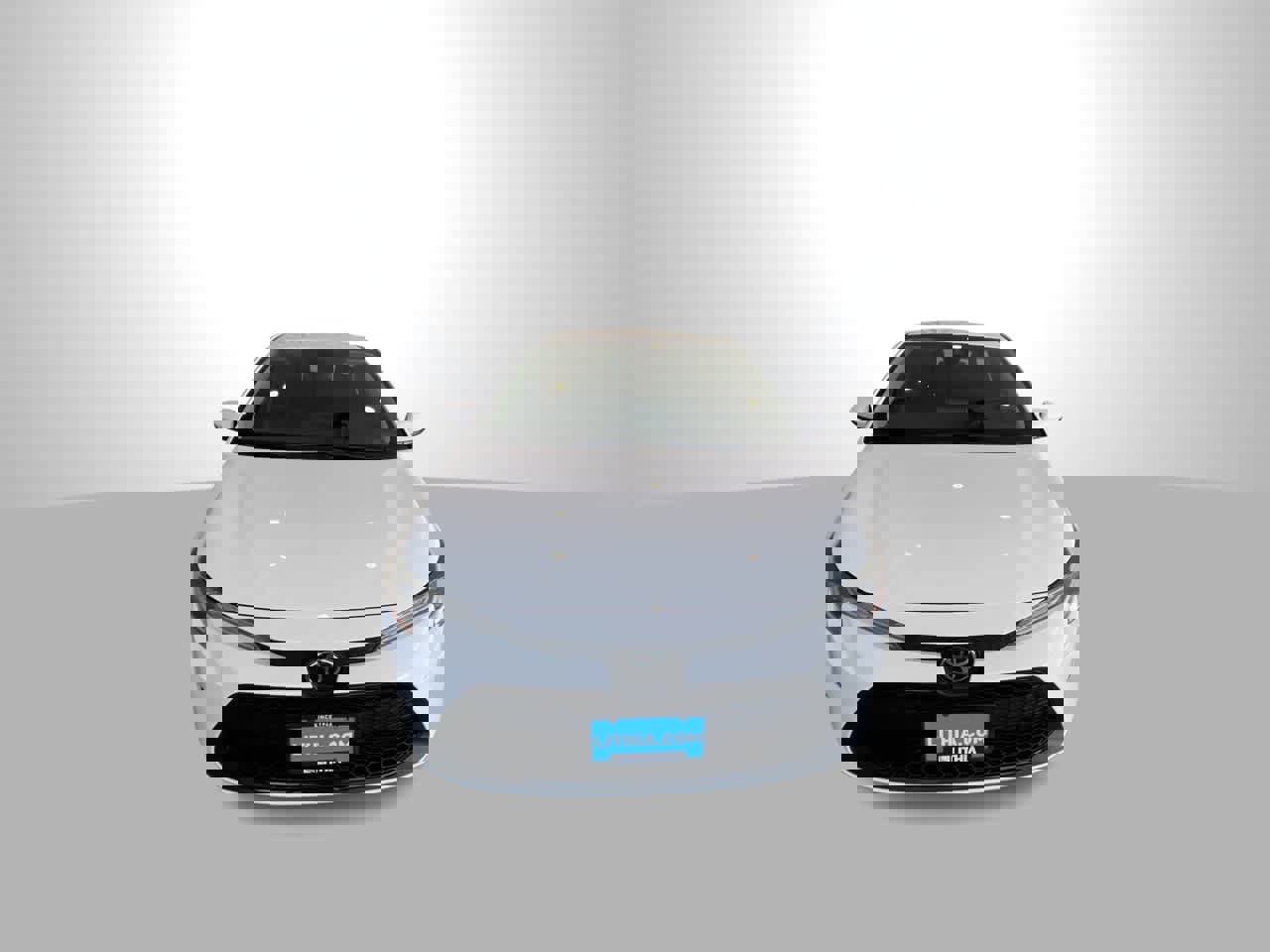 Used 2021 Toyota Corolla LE image 3