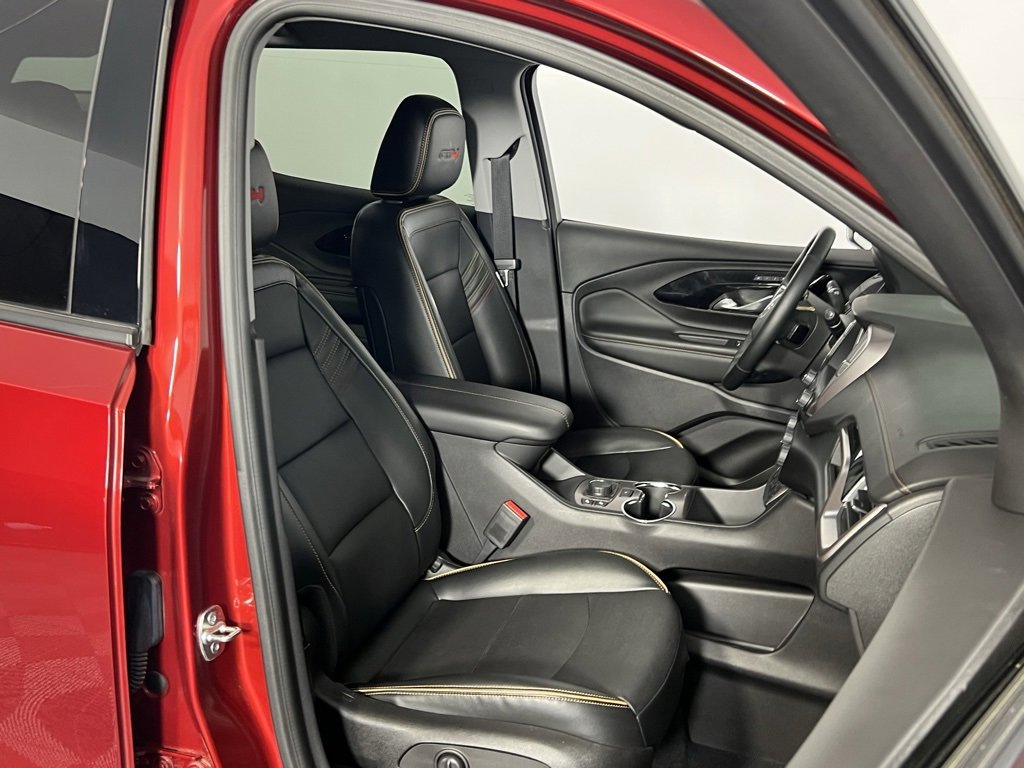 Used 2024 GMC Terrain AT4 w/ Infotainment Package II image 36