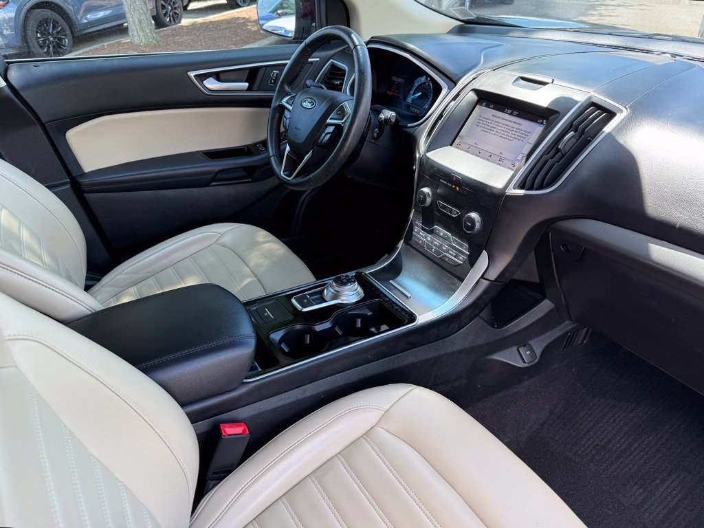 Used 2019 Ford Edge SEL w/ Equipment Group 201A AWD/4WD image 27
