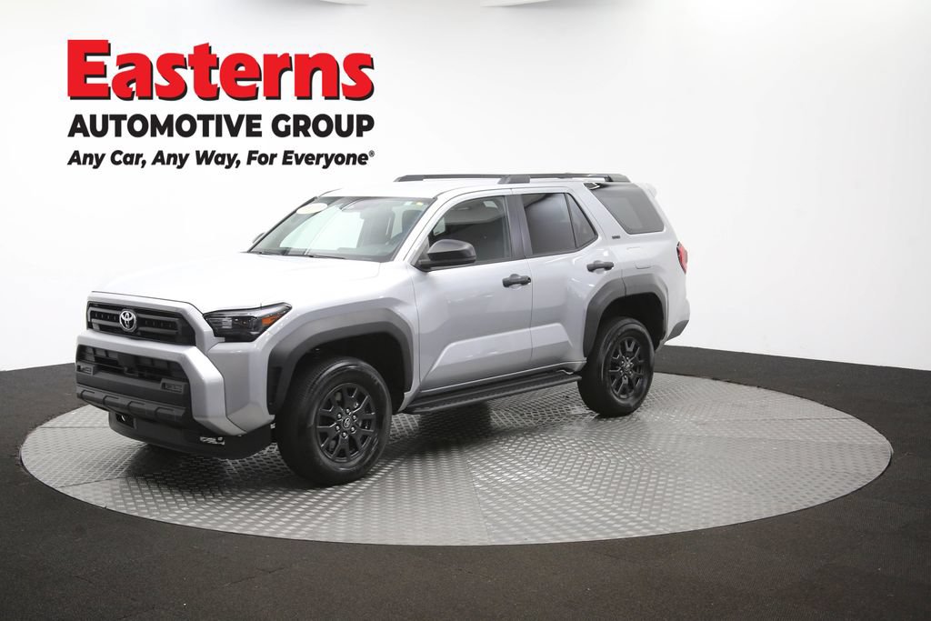 Used 2025 Toyota 4Runner SR5 AWD/4WD image 57