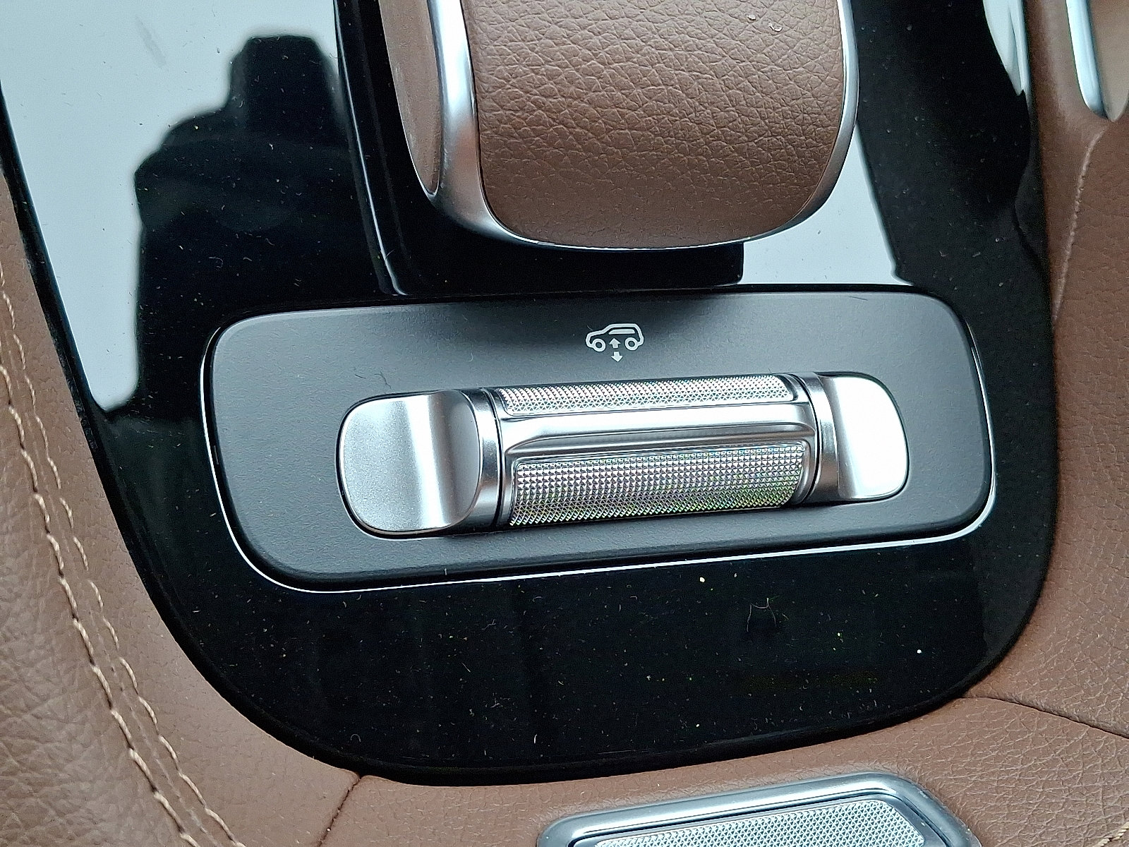 New 2026 Mercedes-Benz GLS 450 4MATIC image 16