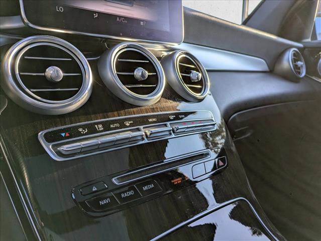 Used 2018 Mercedes-Benz GLC 300 4MATIC image 14