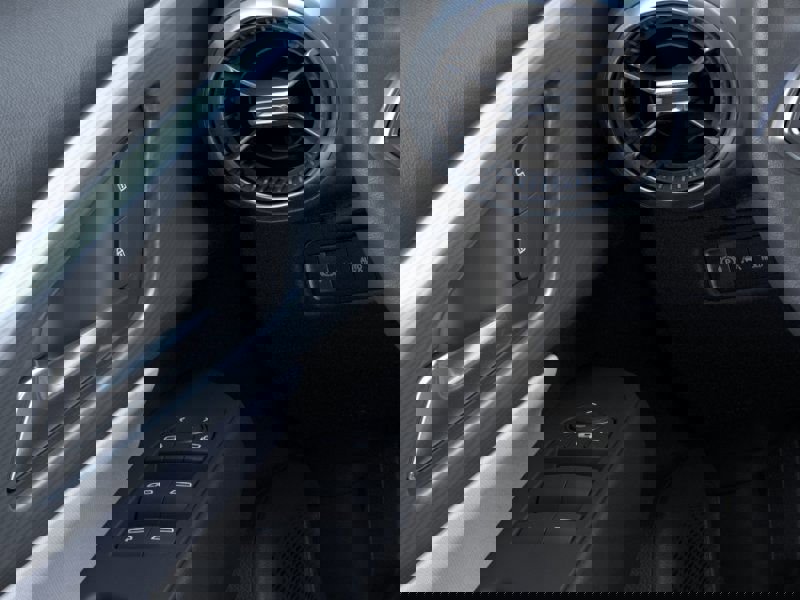 New 2025 Chevrolet Equinox EV LT image 22