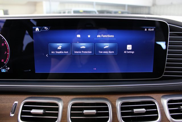 Used 2024 Mercedes-Benz GLS 450 4MATIC w/ AMG Line Exterior image 29