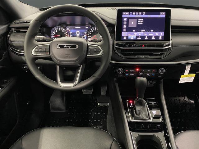 New 2026 Jeep Compass Latitude w/ Quick Order Package 29K image 5