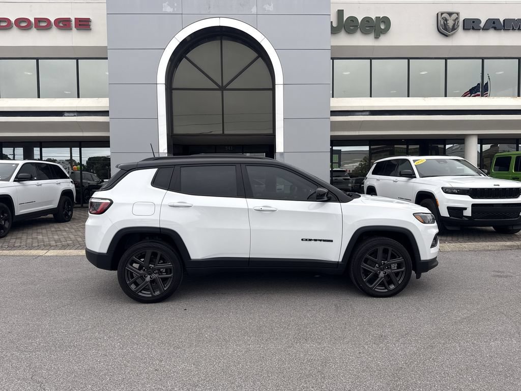 New 2026 Jeep Compass Limited AWD/4WD image 5