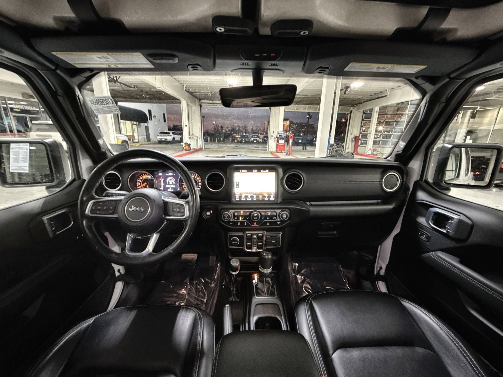 Used 2022 Jeep Gladiator Overland w/ Popular Equipment Package image 23