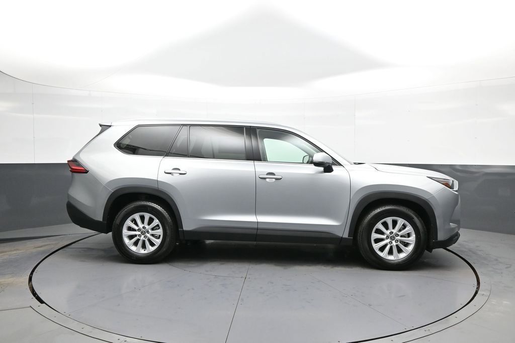 Certified 2025 Toyota Grand Highlander AWD image 5