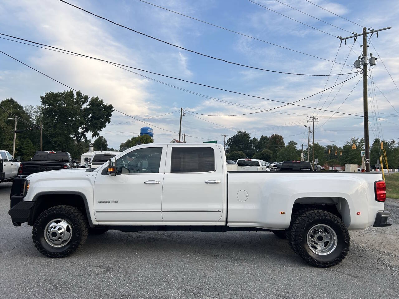 Used 2015 GMC Sierra 3500 SLT w/ Duramax Plus Package AWD/4WD image 10