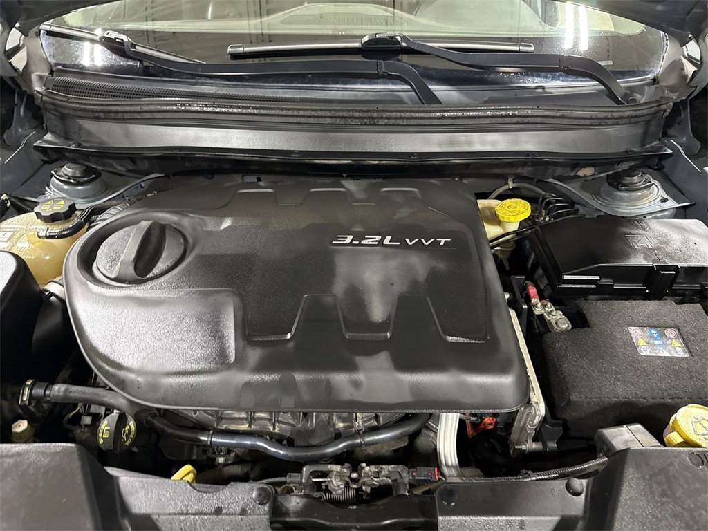 Used 2014 Jeep Cherokee Trailhawk w/ Comfort/Convenience Group image 25