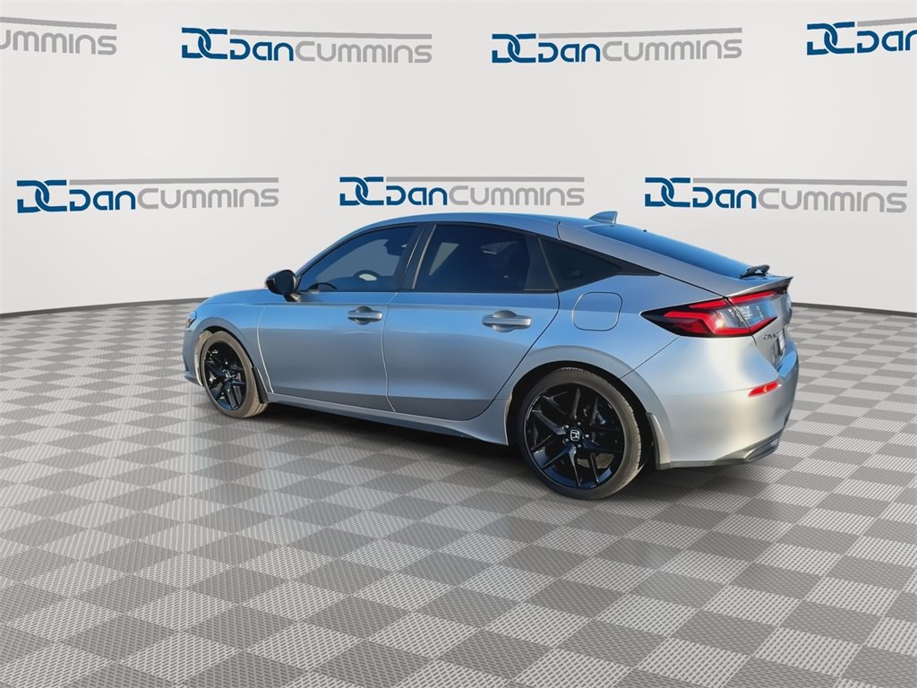 Used 2024 Honda Civic Sport image 6