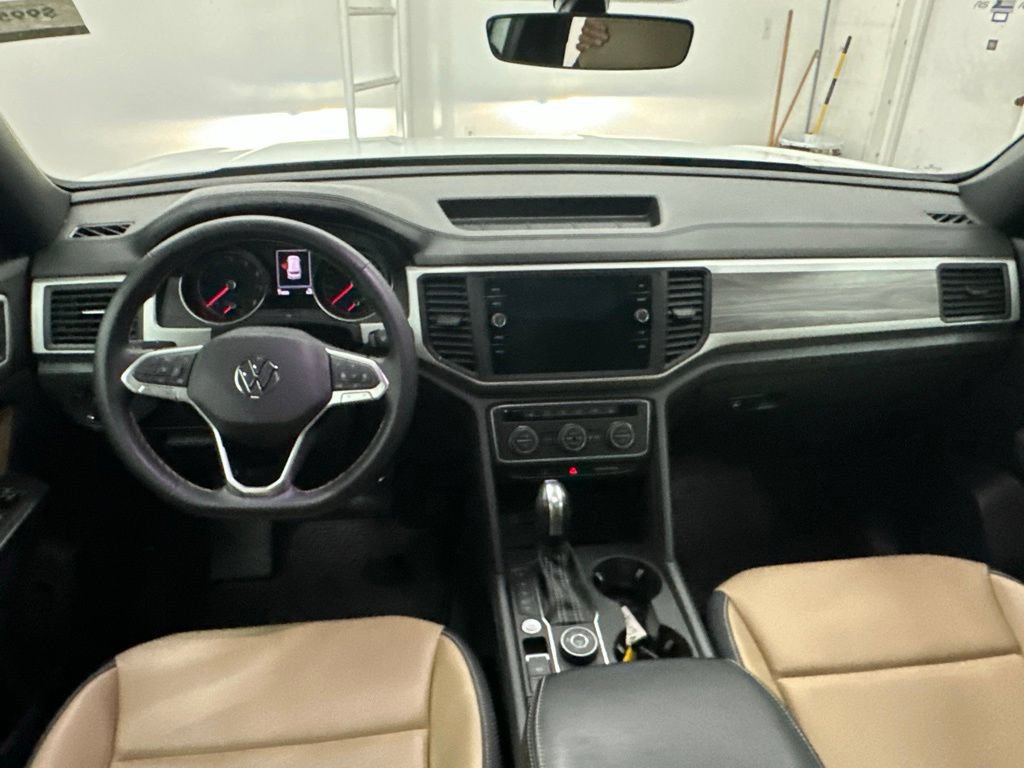 Used 2021 Volkswagen Atlas Cross Sport SE w/ Panoramic Sunroof Package AWD/4WD image 21
