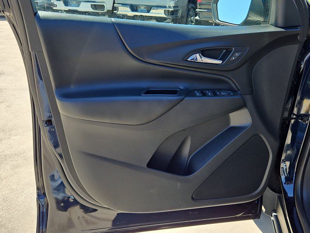 Used 2021 Chevrolet Equinox LT FWD image 21