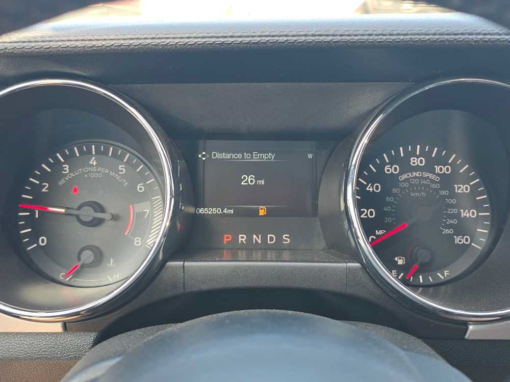 Used 2015 Ford Mustang Premium RWD image 21