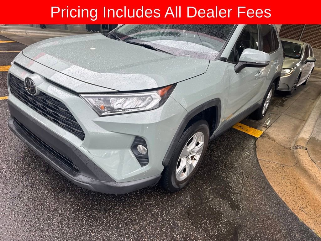Used 2020 Toyota RAV4 XLE w/ Convenience Package FWD video 1