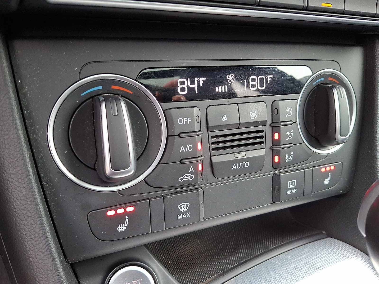 Used 2016 Audi Q3 2.0T Premium Plus w/ Technology Package image 17