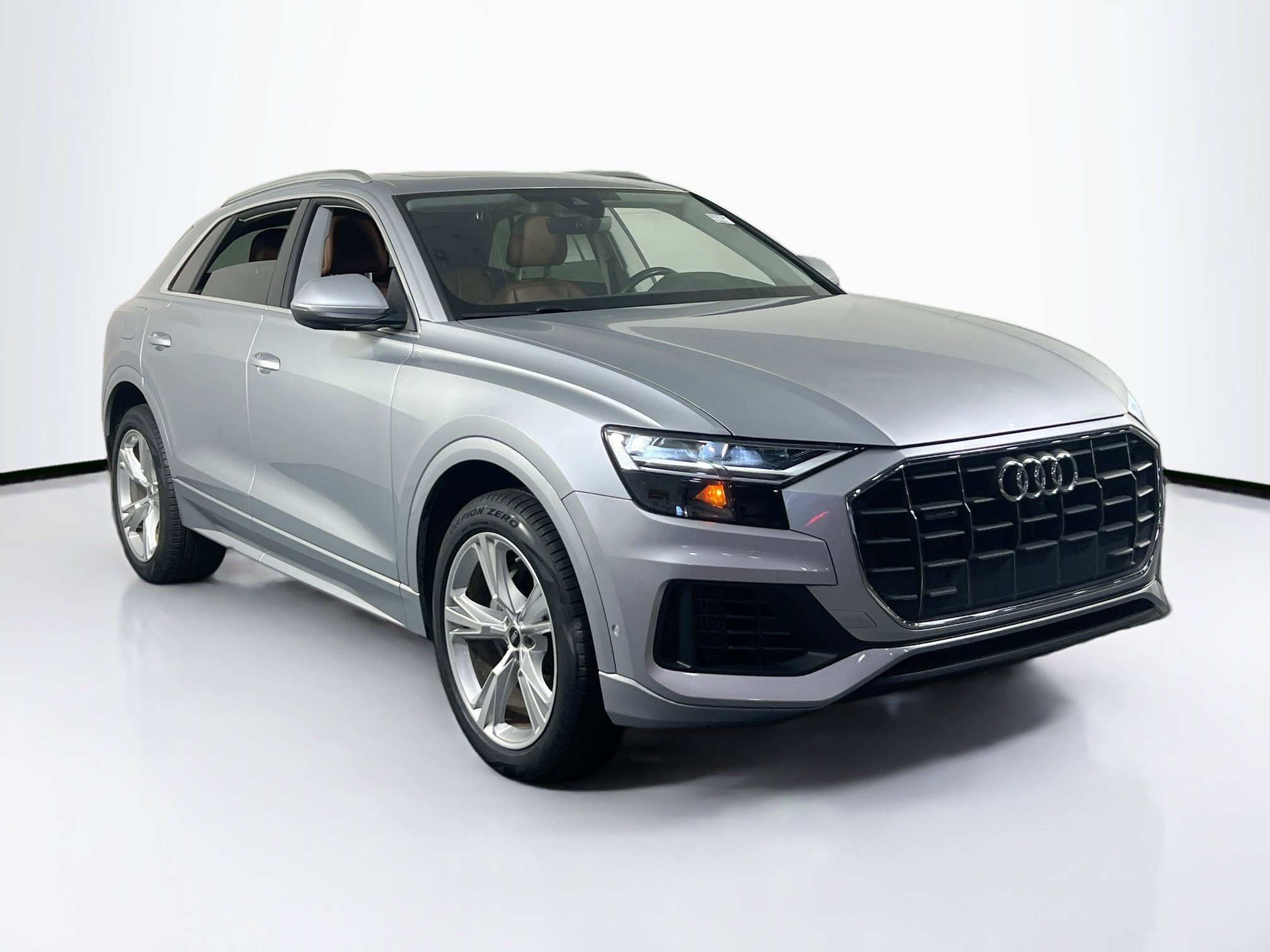 Used 2022 Audi Q8 Premium w/ Convenience Package image 3
