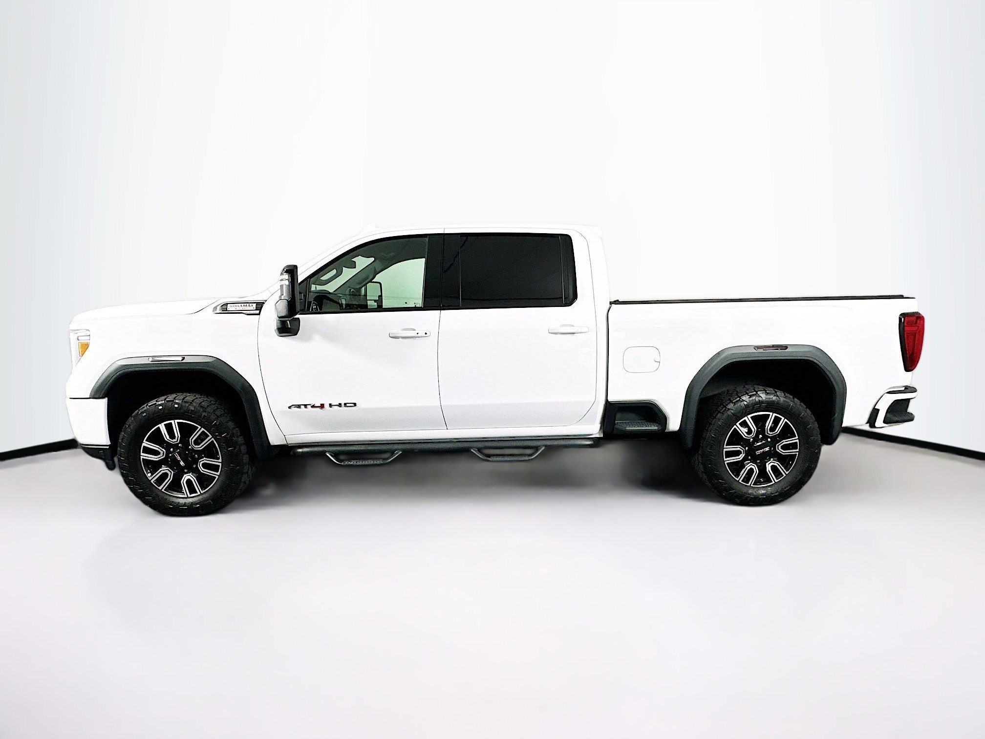 Used 2021 GMC Sierra 2500 AT4 w/ Gooseneck/5TH Wheel Package AWD/4WD image 4