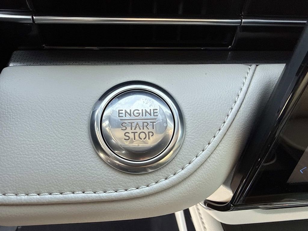 New 2026 Lincoln Nautilus Premier w/ Equipment Group 102A image 28