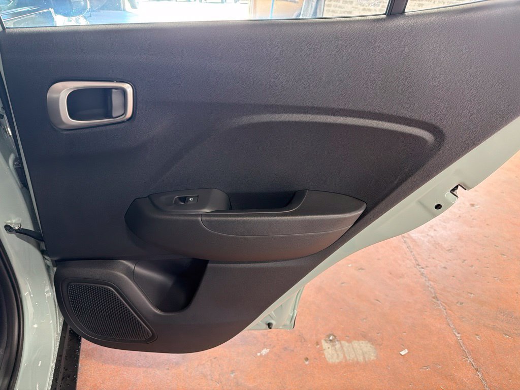 New 2026 Hyundai Venue SEL FWD image 28