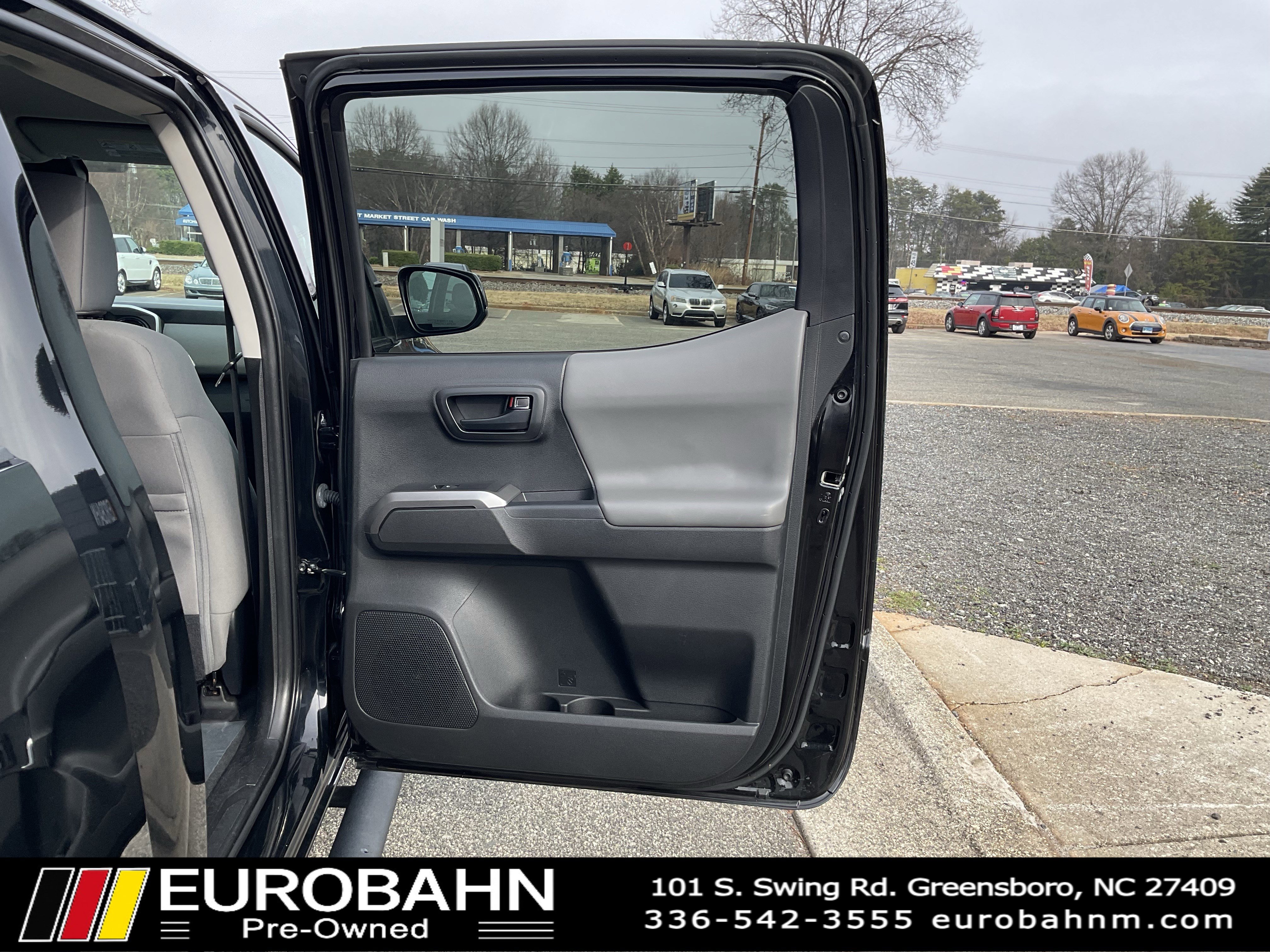 Used 2021 Toyota Tacoma SR5 image 18