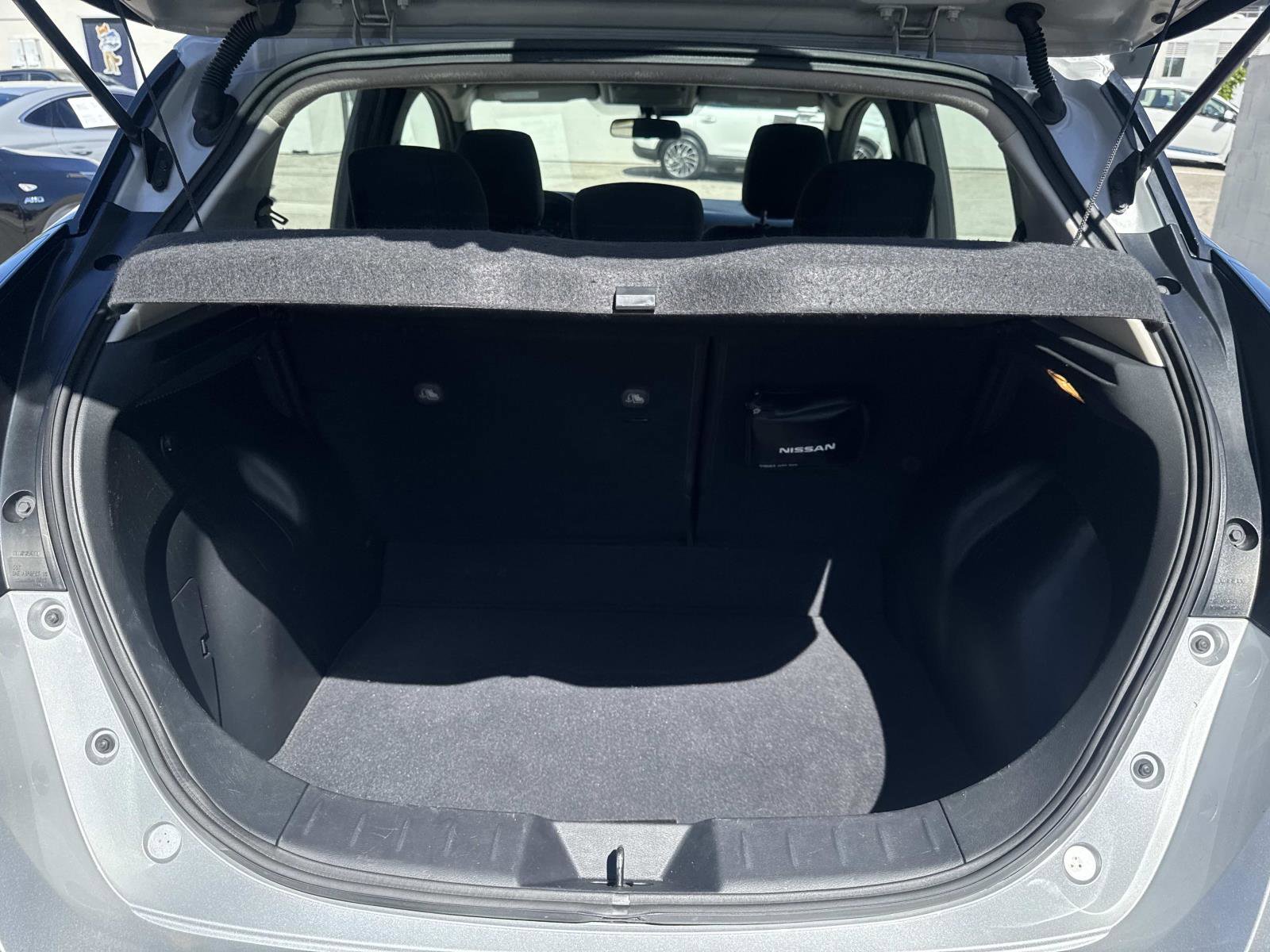 Used 2021 Nissan Leaf SV image 5