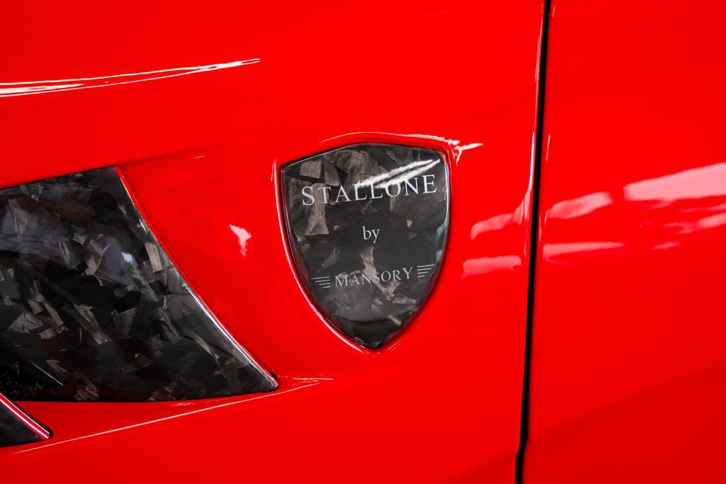 Used 2020 Ferrari 812 Superfast image 25