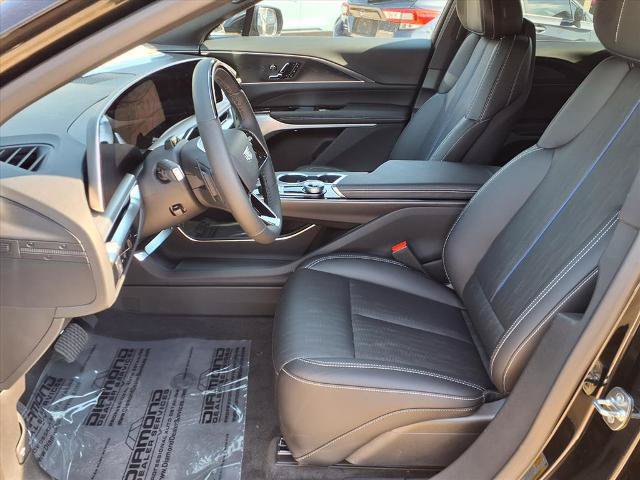 New 2026 Cadillac Lyriq Premium Luxury AWD/4WD image 13