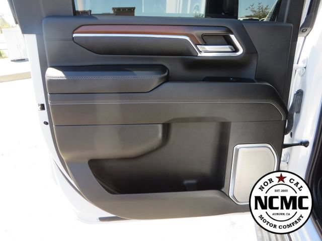 Used 2024 GMC Sierra 3500 Denali w/ Denali Reserve Package AWD/4WD image 52