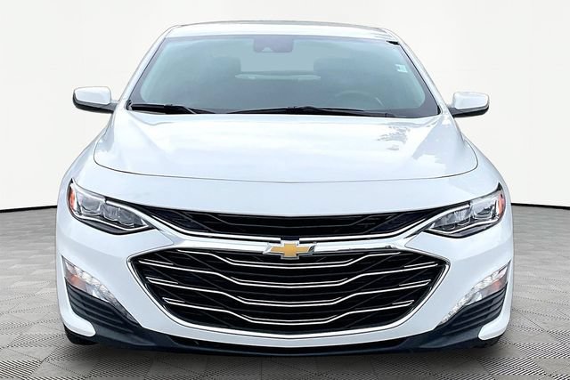 Used 2024 Chevrolet Malibu LT FWD image 2