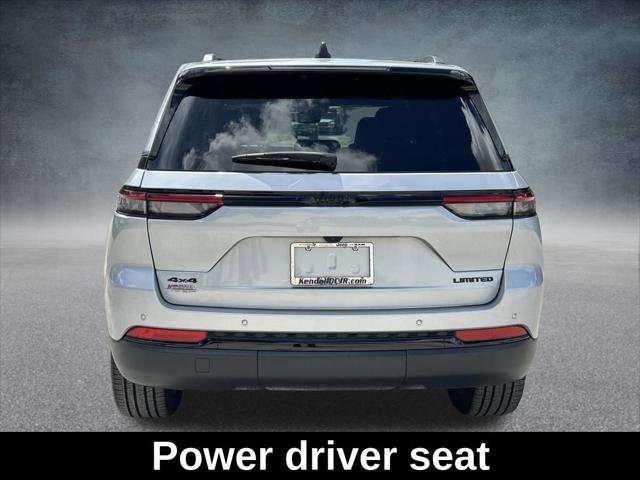 Certified 2024 Jeep Grand Cherokee Limited w/ Black Appearance Package image 8