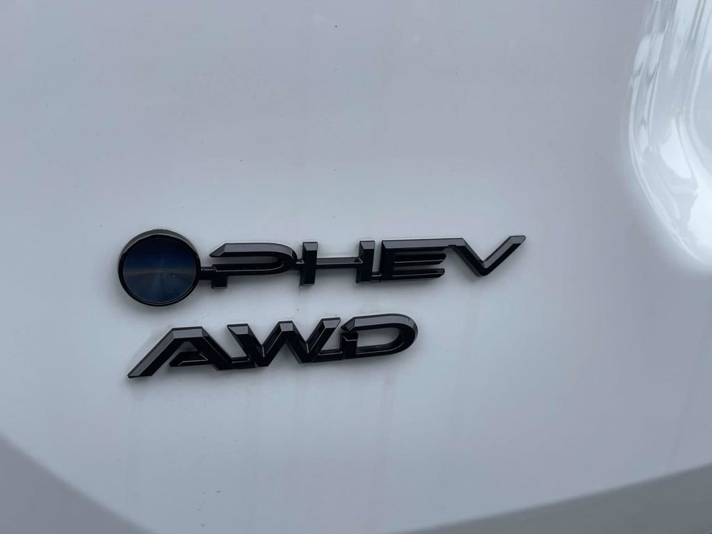 New 2026 Toyota RAV4 SE AWD/4WD image 13