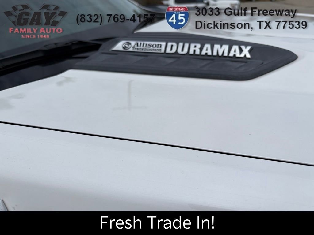 Used 2021 Chevrolet Silverado 2500 High Country w/ Technology Package image 9