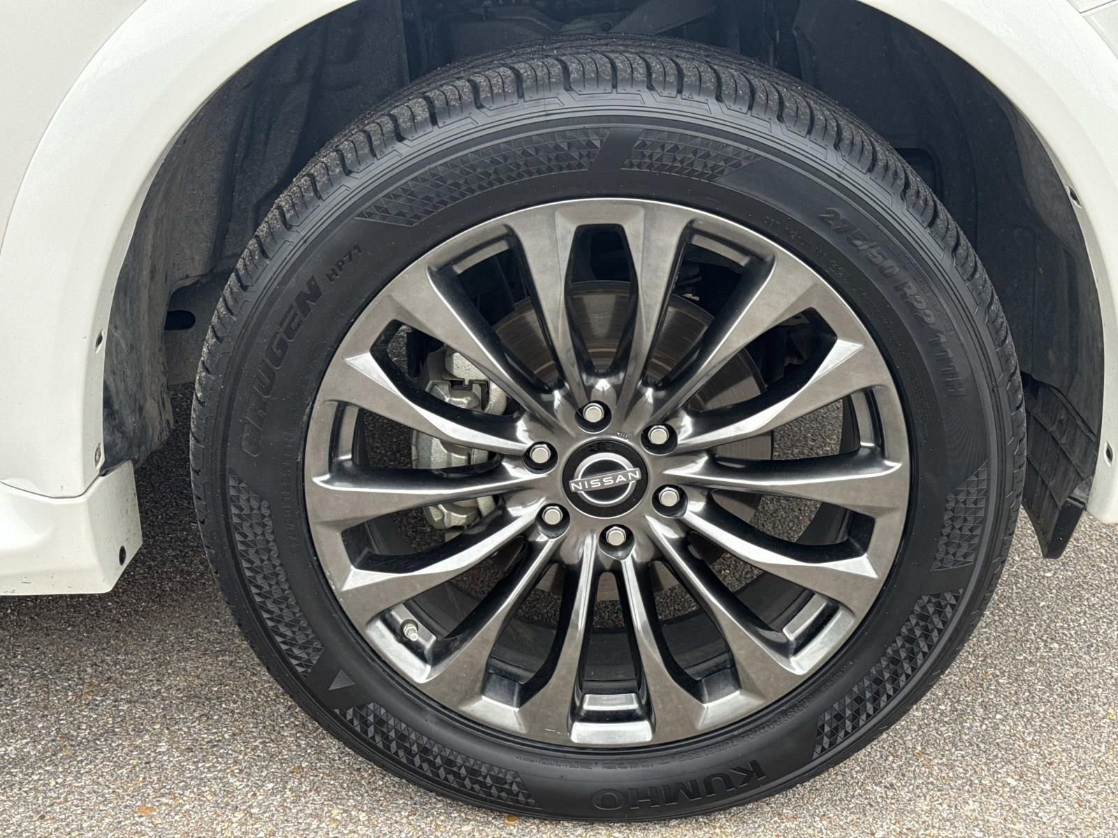 Used 2022 Nissan Armada Platinum RWD image 4