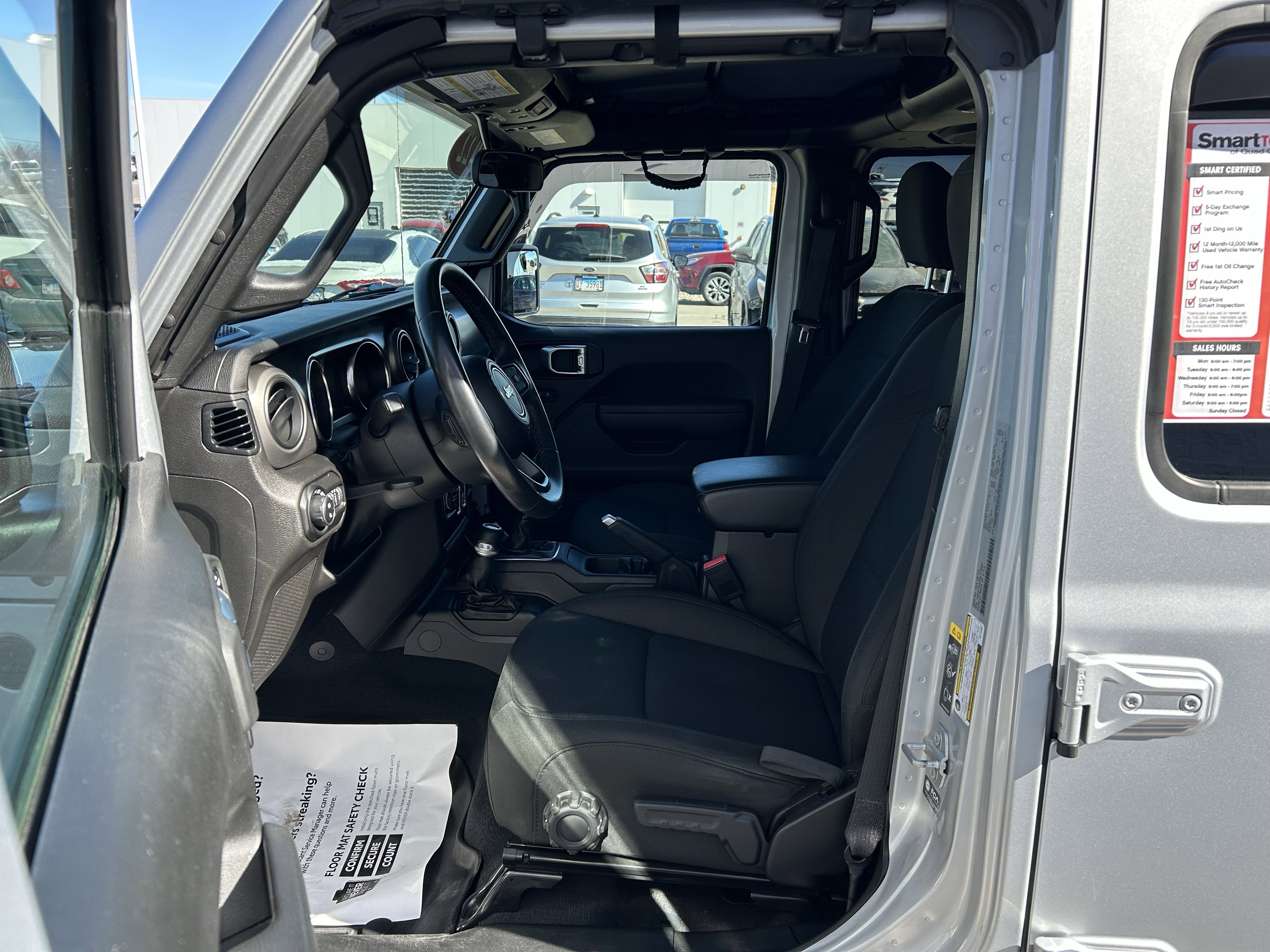 Used 2022 Jeep Gladiator Sport image 13