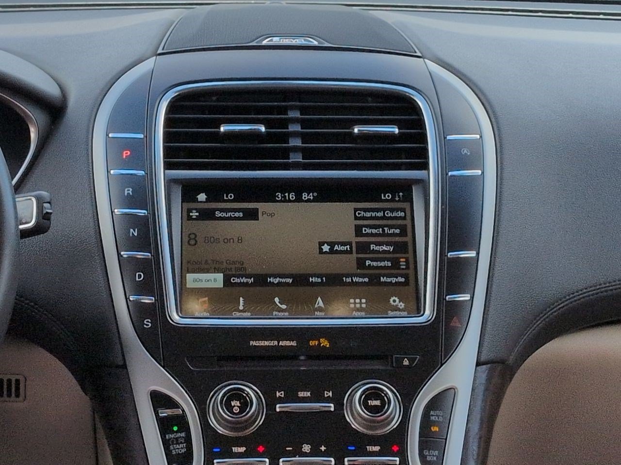 Certified 2019 Lincoln Nautilus Reserve w/ Driver Assistance Package AWD/4WD image 19