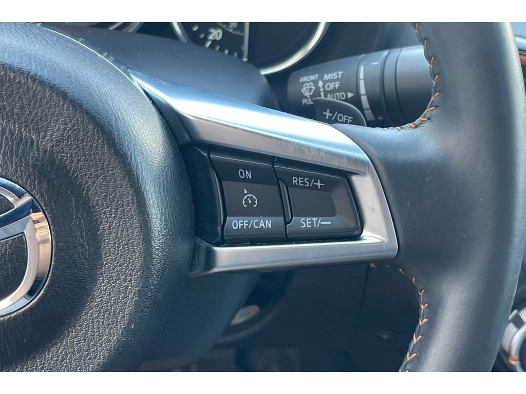 Used 2019 MAZDA MX-5 Miata 30th Anniversary RWD image 35