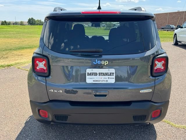 Certified 2022 Jeep Renegade Latitude w/ Convenience Group AWD/4WD image 5