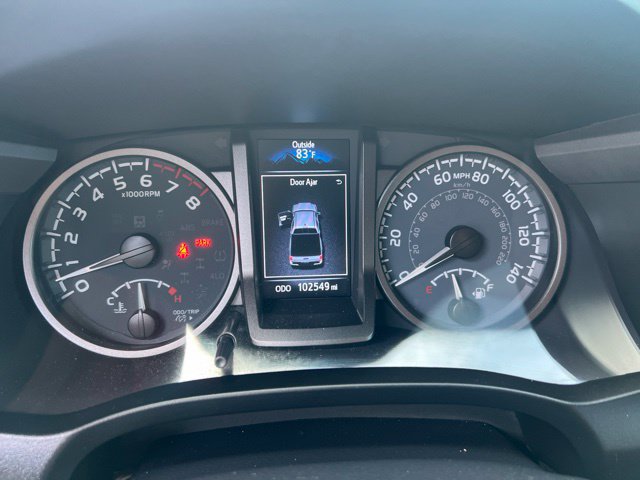 Used 2021 Toyota Tacoma TRD Sport AWD/4WD image 22