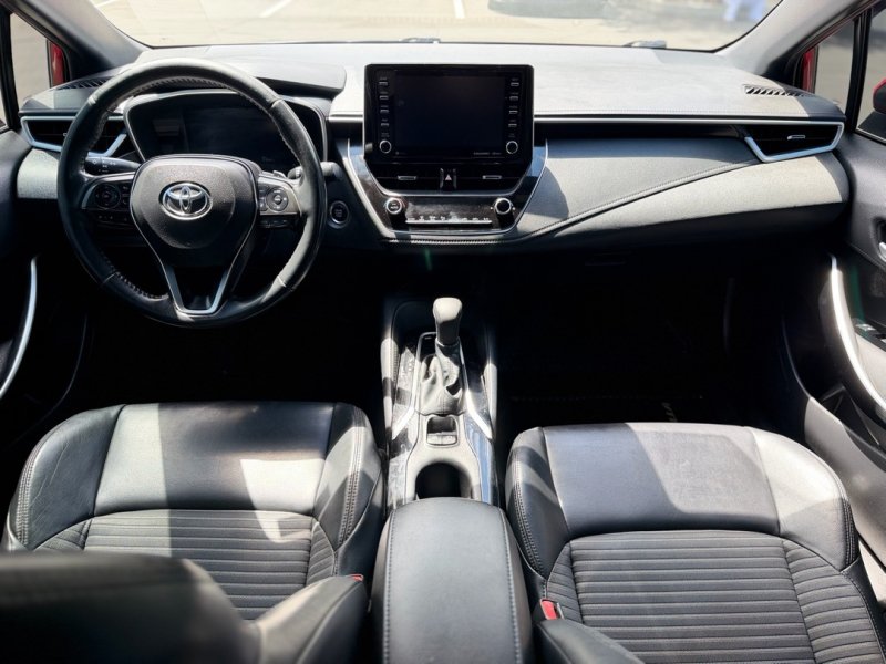 Used 2020 Toyota Corolla XSE FWD image 19